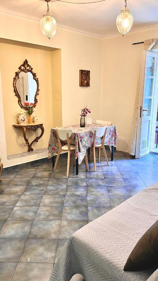 Al Bicerin Apartment, In Historical Center Of Turín Exteriér fotografie